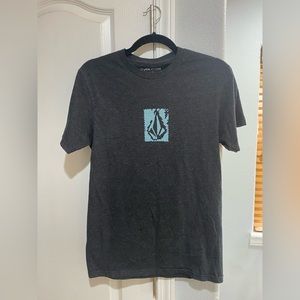 Size small volcom tee shirt